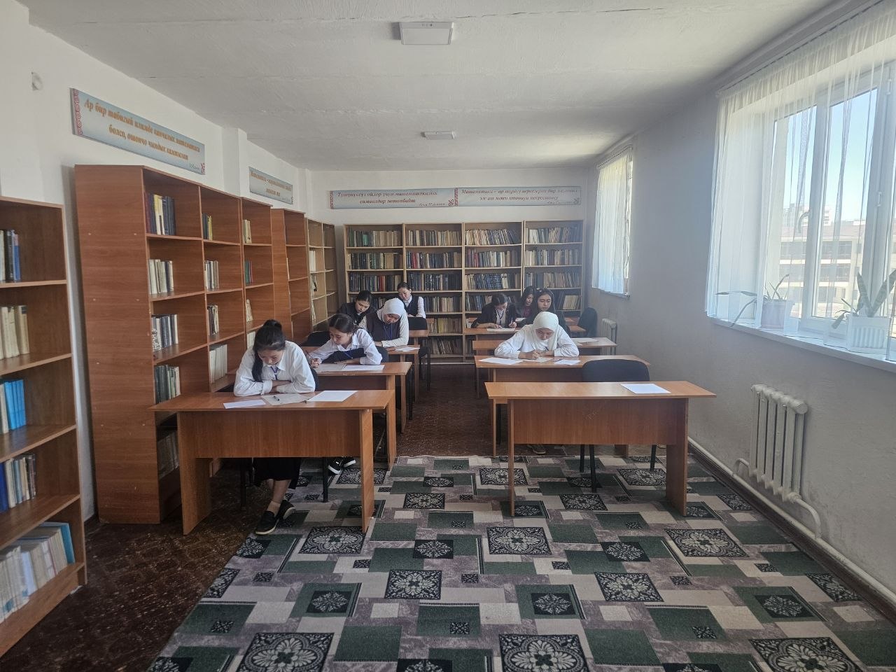 photo_5355098064156301396_y