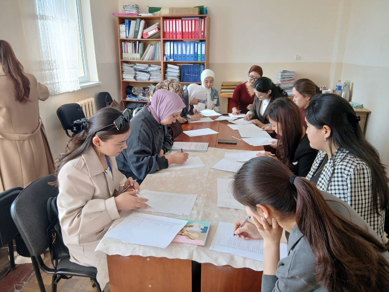 photo_5359647911991514440_y