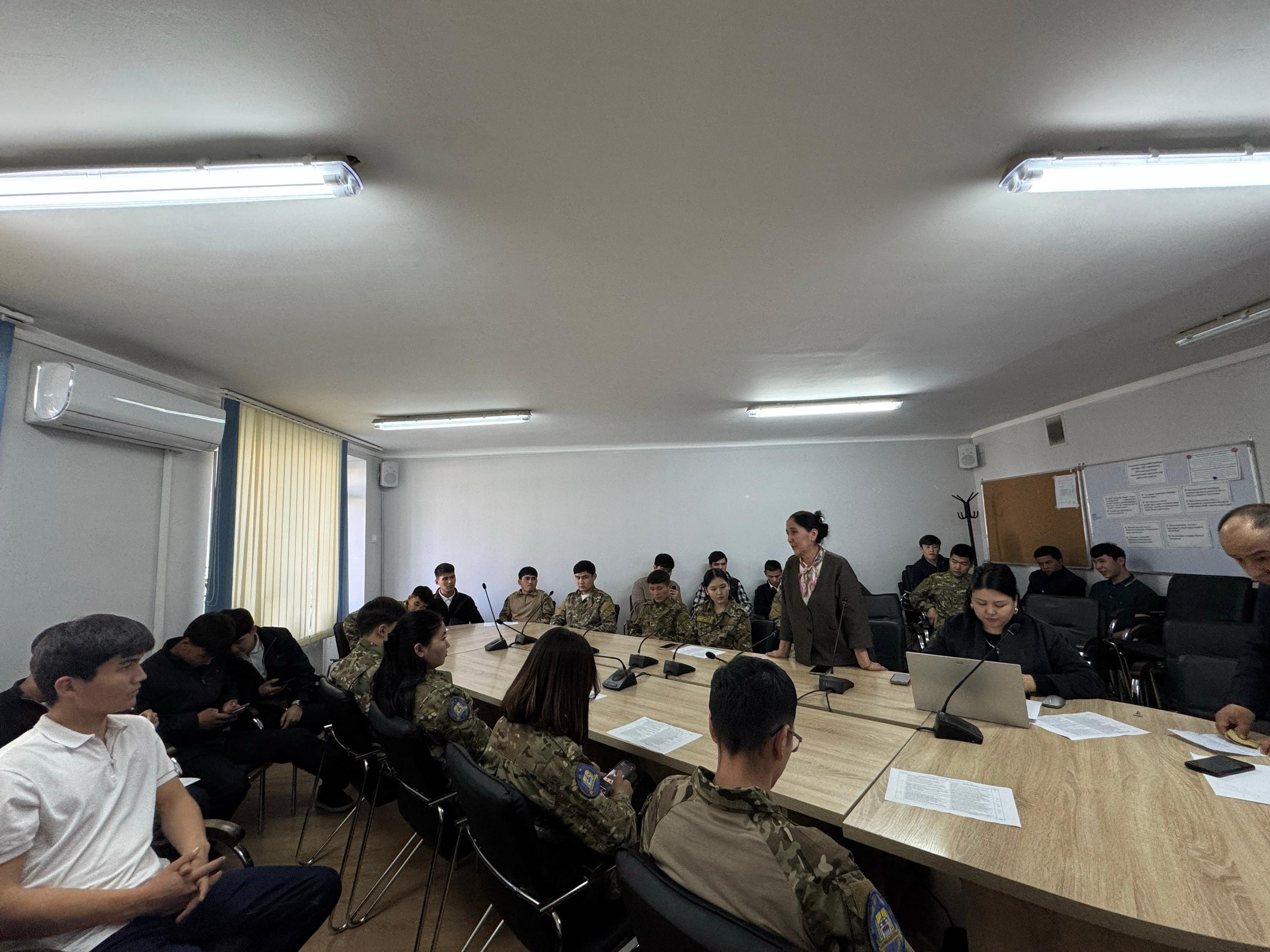 2f60b06b-d2e7-4cd1-a4fb-168e39063521