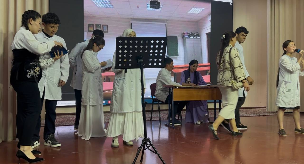 photo_5379769919672621362_y