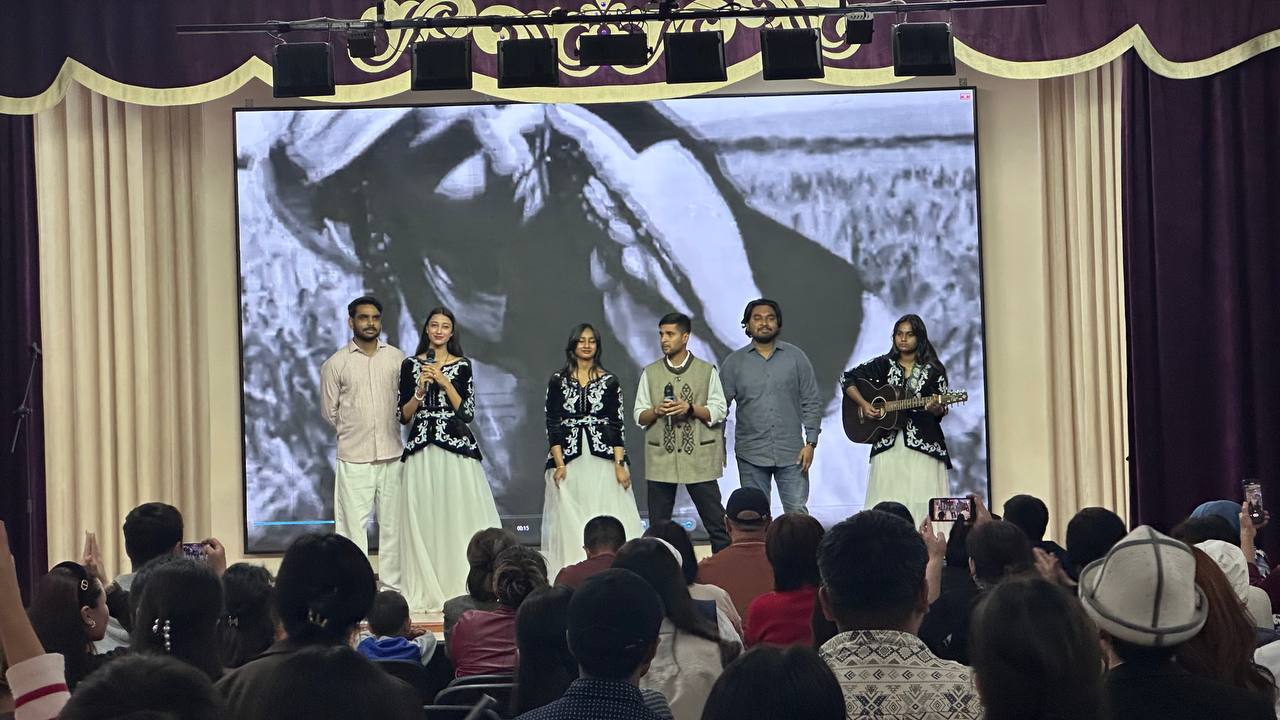 photo_5380076863805396652_y