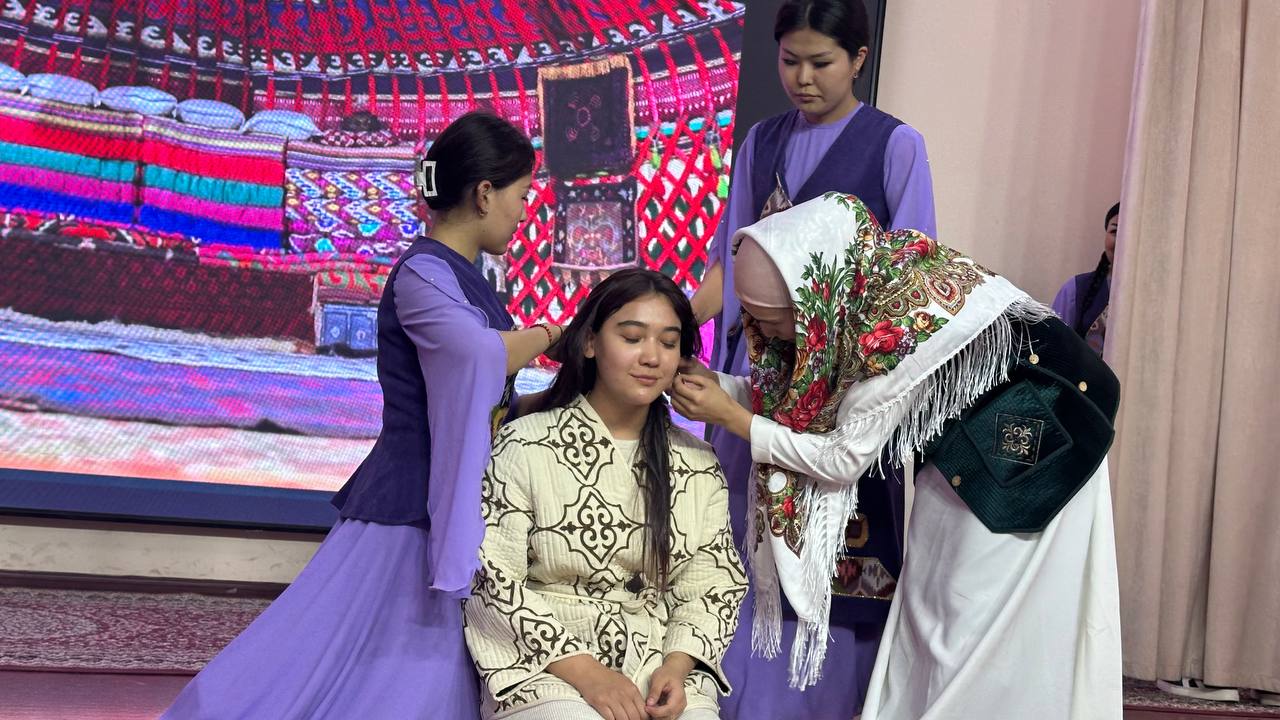 photo_5380076863805396647_y