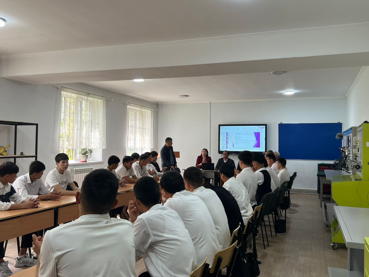 30816d7c-747b-4090-a933-7464ea709d3c