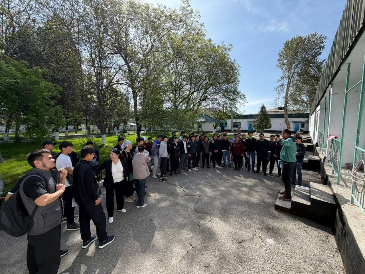 8163b49d-555c-4492-b7de-0650984bdc3d