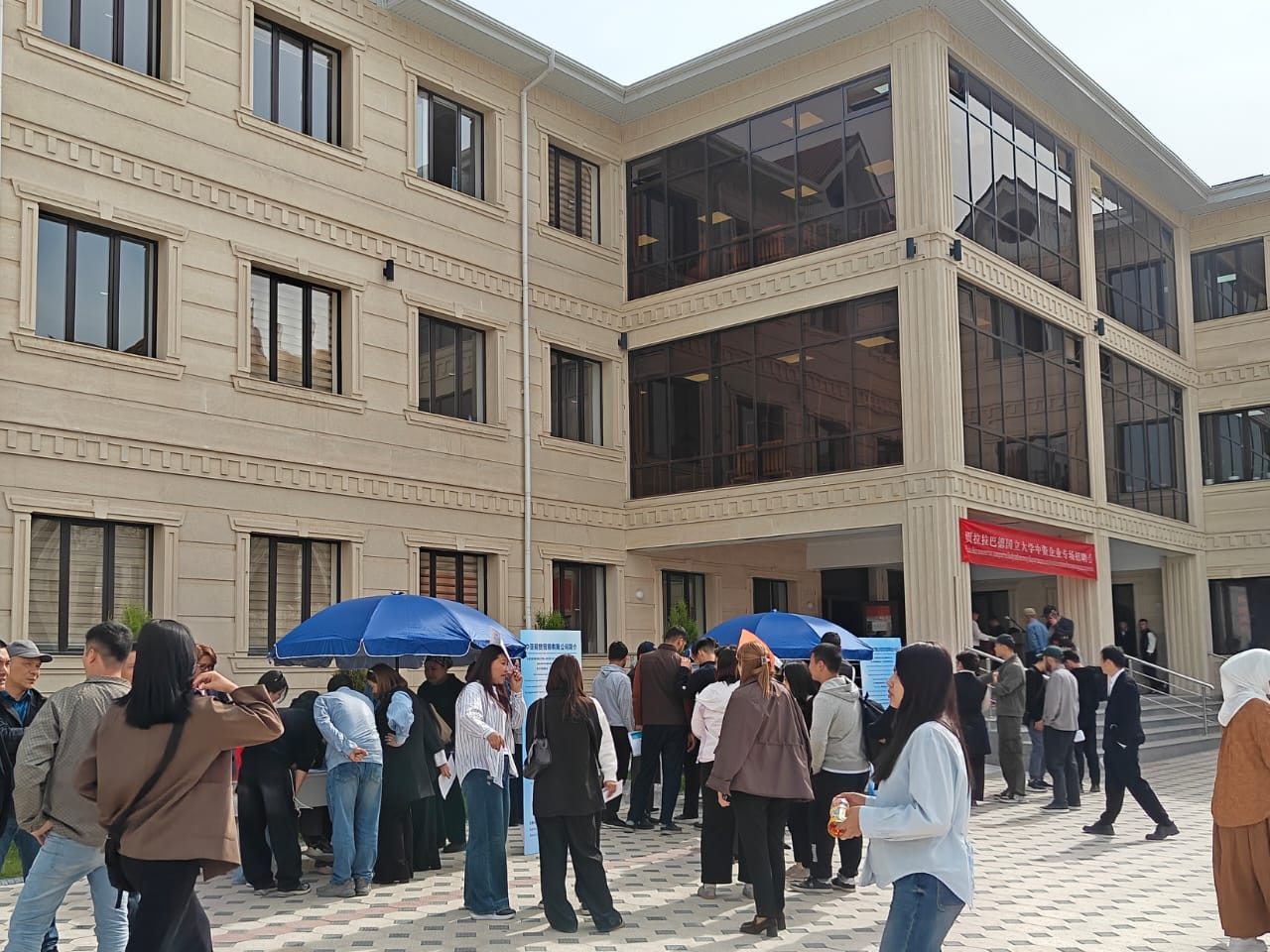 7bb42e3a-36d9-47b2-af1f-a19284d9ca9c