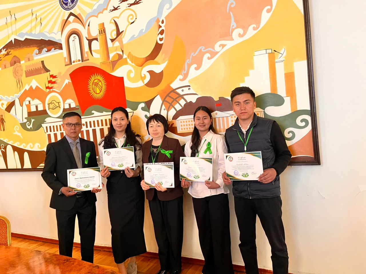 5f4bf249-3806-4e06-a22a-f9590928a62d