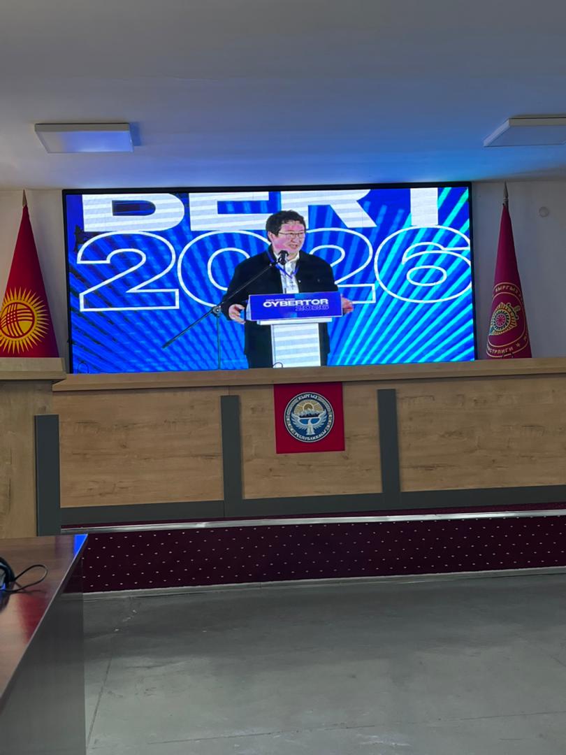 9b3b102c-2a94-40fb-8d1c-233983bd4da2