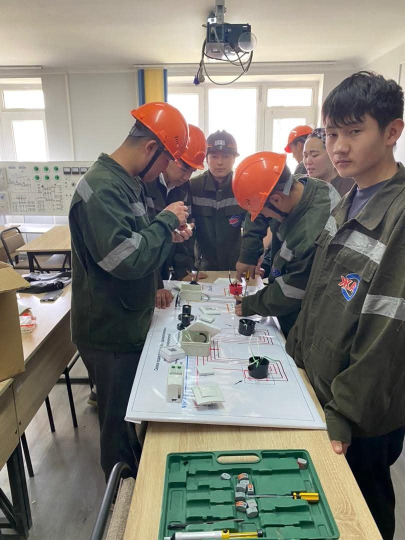 041edd01-5c39-4b82-a195-f12e401104f4