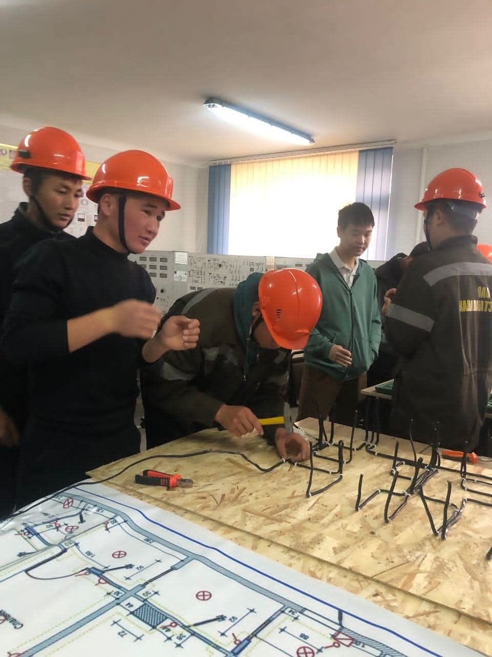 42825d09-5847-4fd9-8726-dfb6b61f0e7f