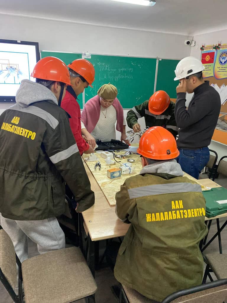 ecc078dd-48a9-4cf0-b716-51bd576bac21