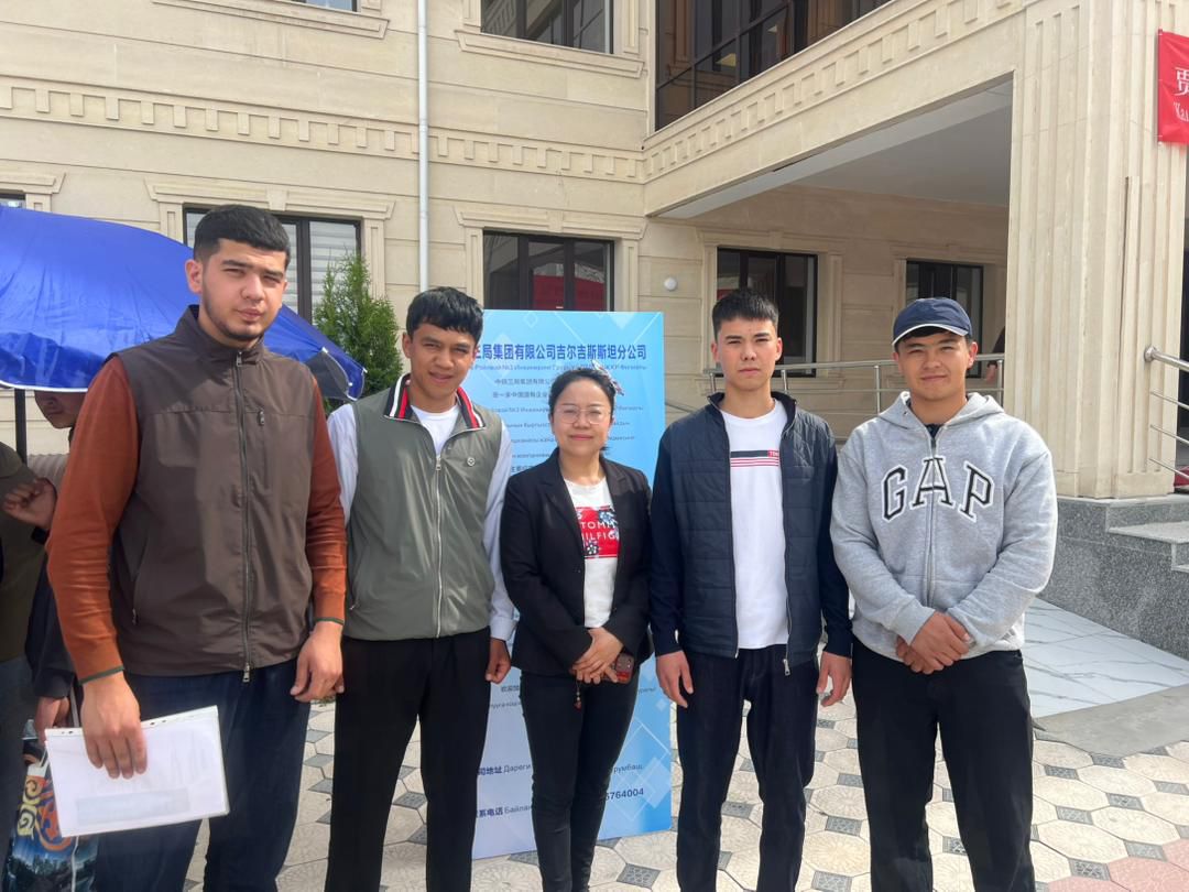 d3f515c5-43cd-44bf-b671-0815d301b61f