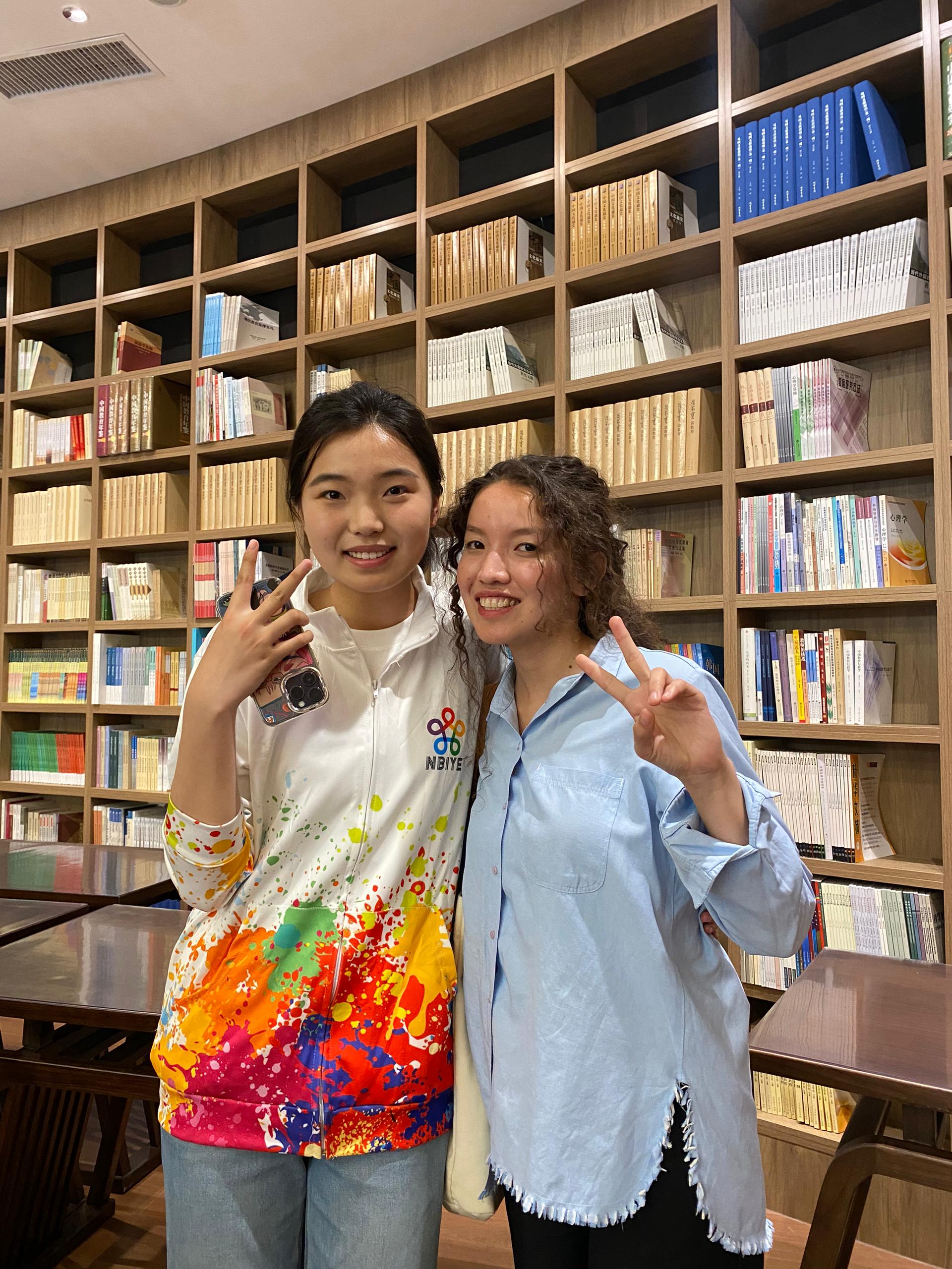 b2afd173-0dc8-4233-98bf-09892d243198