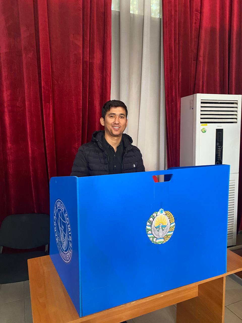 photo_5224414282488343463_y