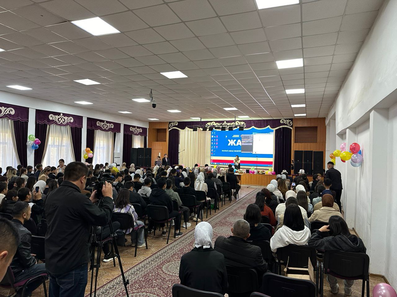 photo_5237882539719385757_y