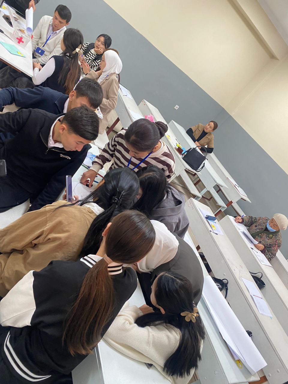 photo_5265078543220598171_y