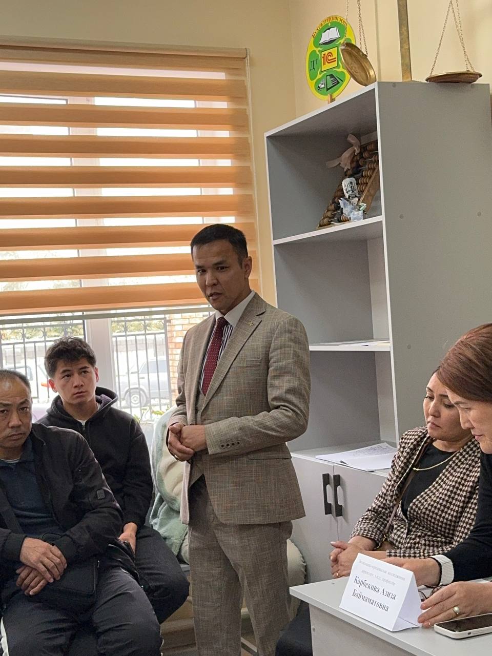 photo_5247049004951397025_y