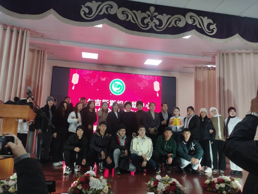 fef3aaed-3828-4bc3-8d5e-8cdf9d2fd8d9