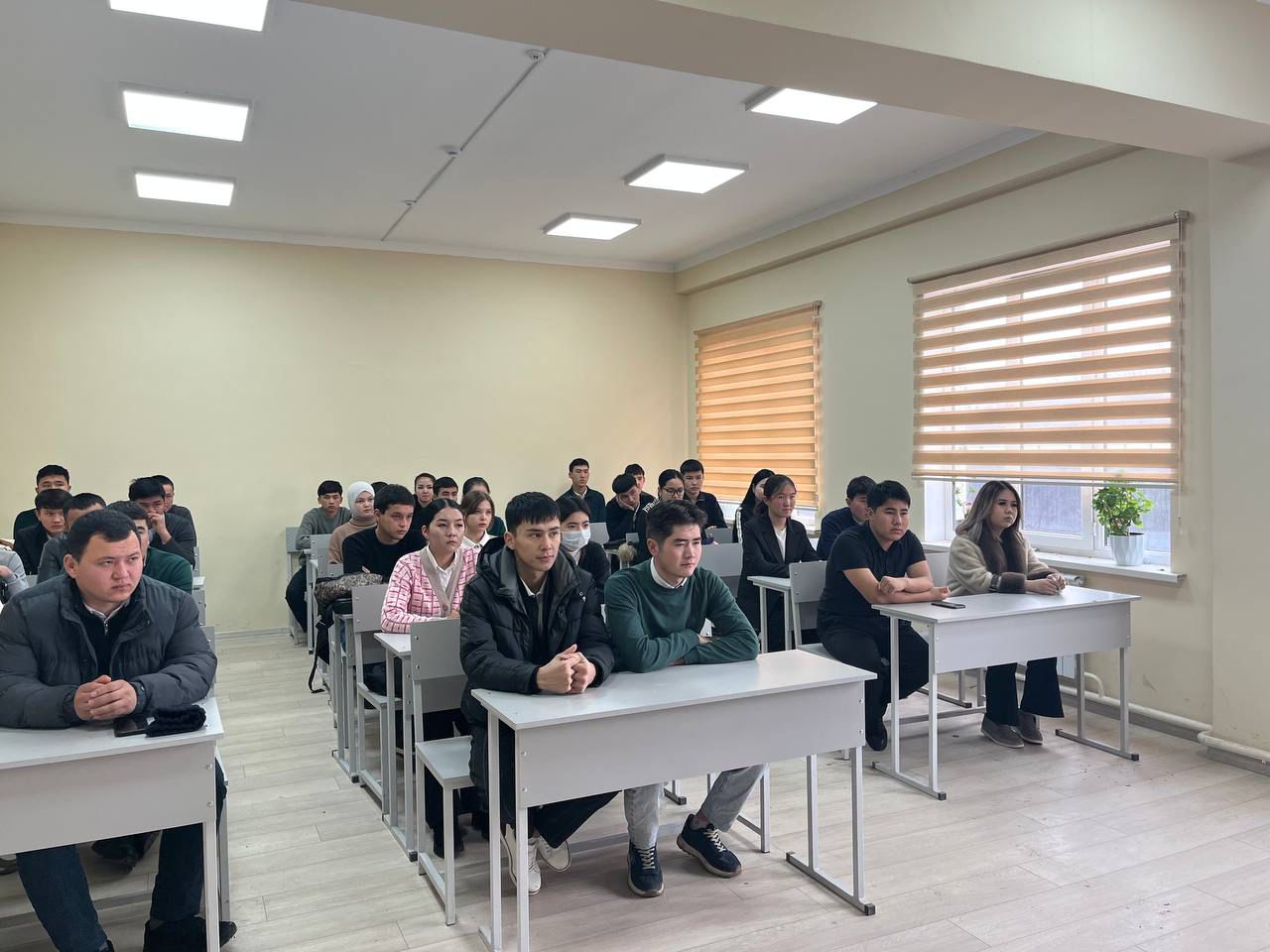 WhatsApp Image 2025-02-21 at 12.48.42