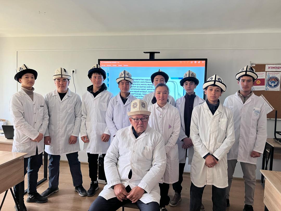 f9bf9ff6-c8fb-434f-bc3a-9e987a508a84