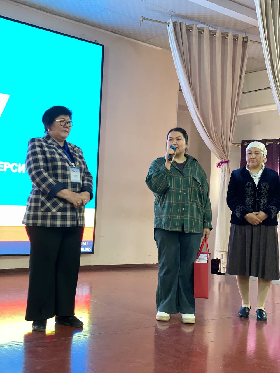 e7f4e6aa-267f-45e2-9942-2aadea946b82