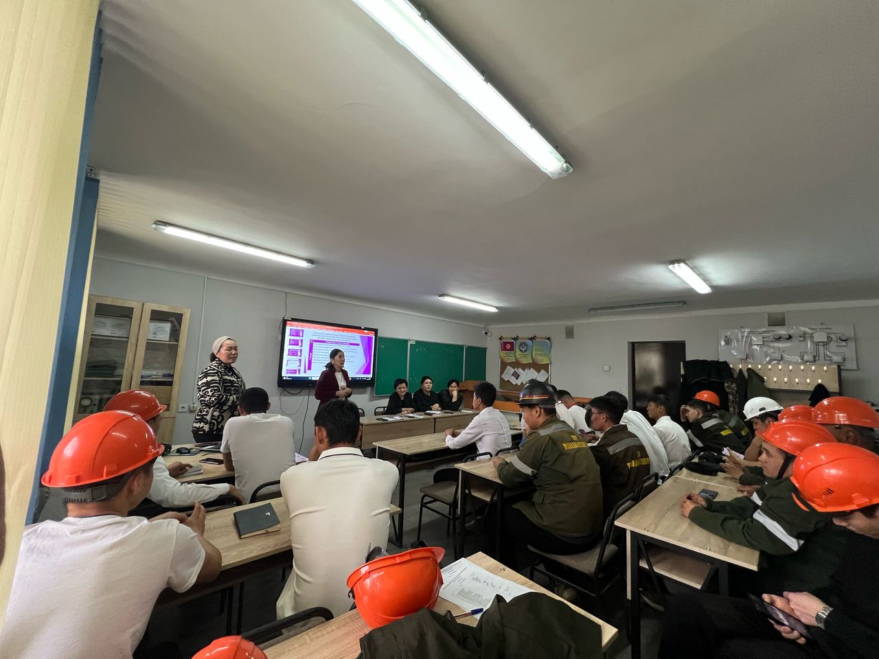 8c7c6aa2-1cbe-4b1a-8fa4-7183783be302